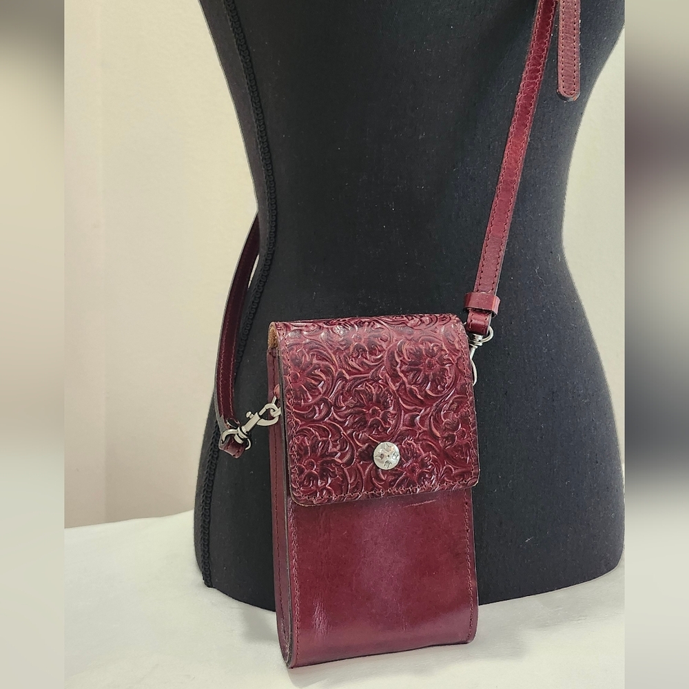 Patricia Nash Elegant Floral Embossed Crossbody Bag in Burgundy